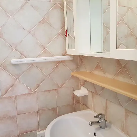Apartmán New & Modern Studio Giulia With Terrace And Seaview *