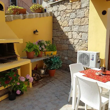 Apartmán New & Modern Studio Giulia With Terrace And Seaview *